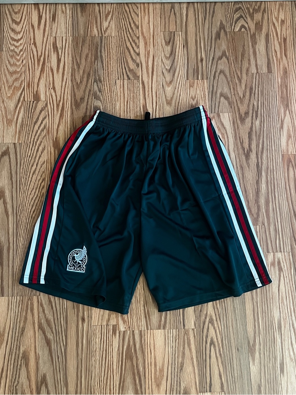 Mexico Shorts – Dark Green – 2XL - Unisex - NWOT